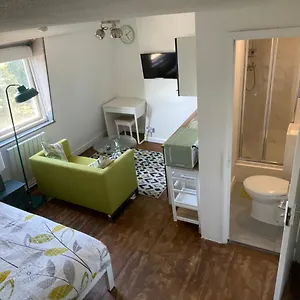 Hub 3 Apartment London