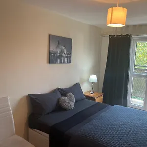 Wilmot Close Homestay London