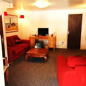 The Gardeners Country Apartment Kingston upon Hull